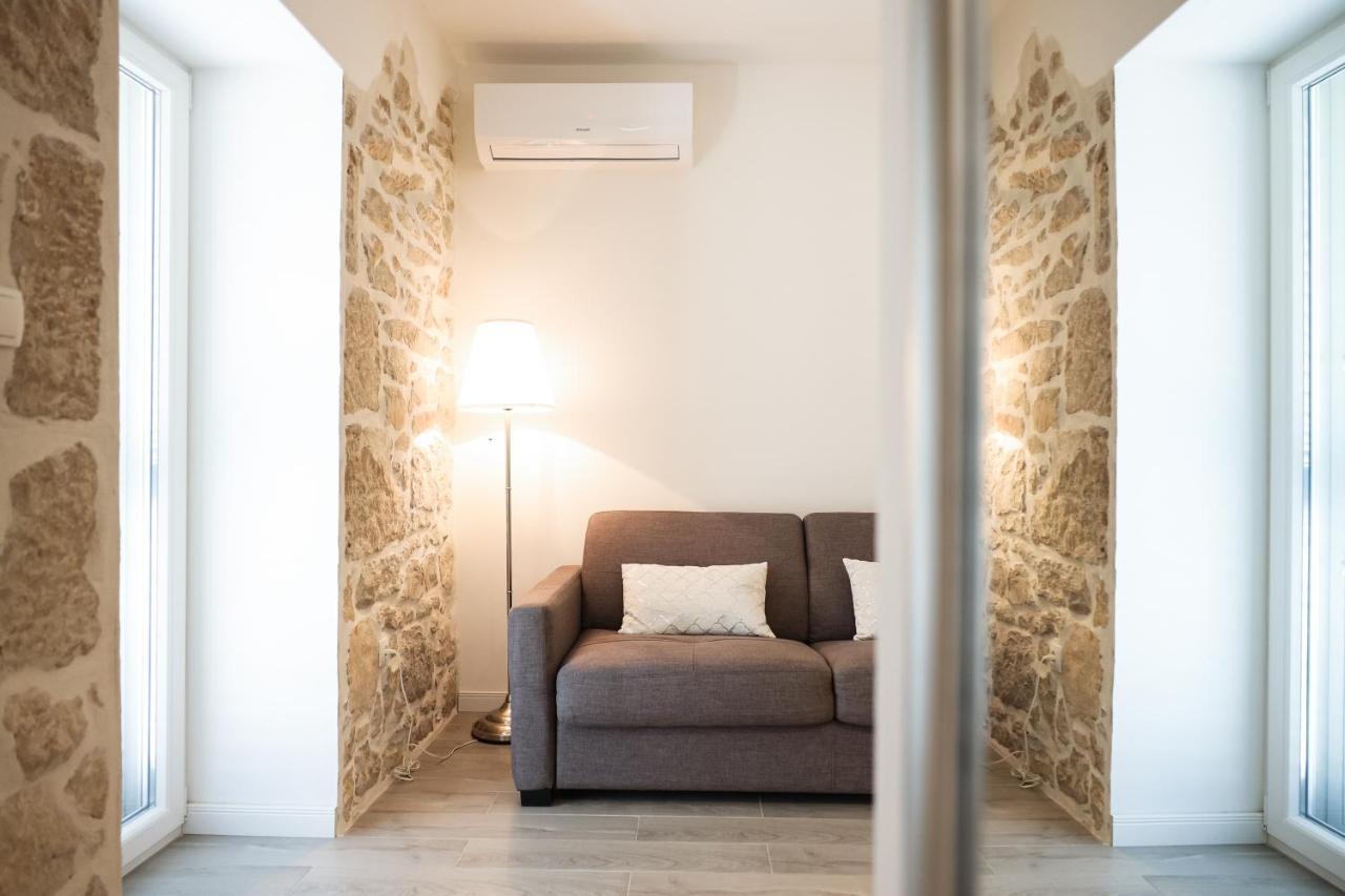 Pavle'S Apartment Zadar Bagian luar foto